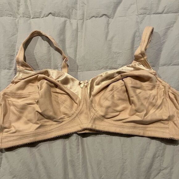 Fruit of the Loom Tan Full-Coverage Bra with Underwire - Picture 5 of 7